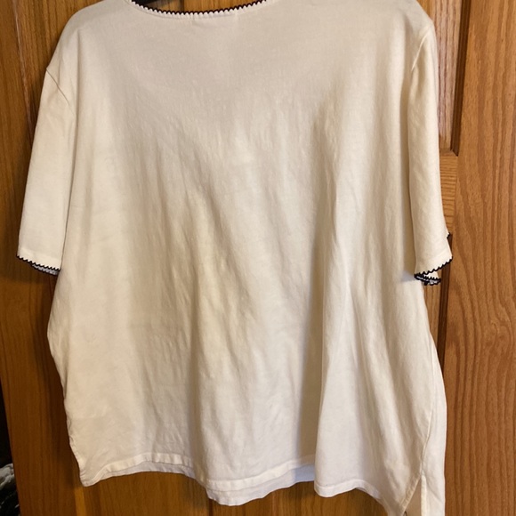 Alfred Dunner blk/white cotton t-shirt - Picture 2 of 4